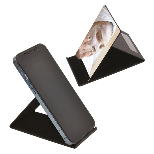 Siyah Ayakli, Aynalı Telefon Standı